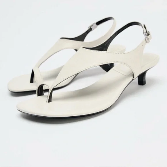 Zara Toe Loop Leather Sandal - Picture 1 of 10